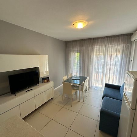 Residenza Mazzanti - Agenzia Cocal Apartamento Caorle Exterior foto
