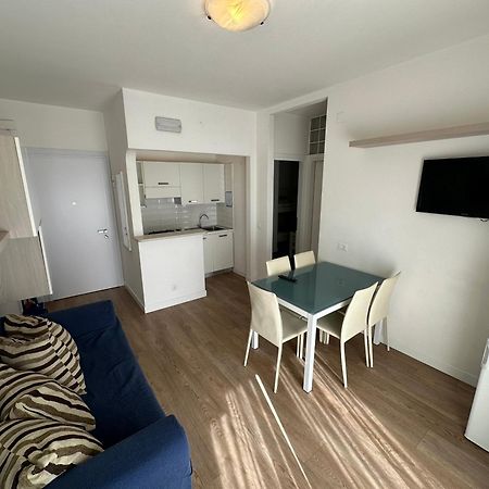 Residenza Mazzanti - Agenzia Cocal Apartamento Caorle Exterior foto